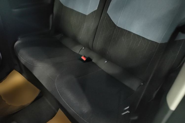 Used Geely Galaxy Panda 2024 Panda Mini 200km Endurance Bear Left Rear Seat