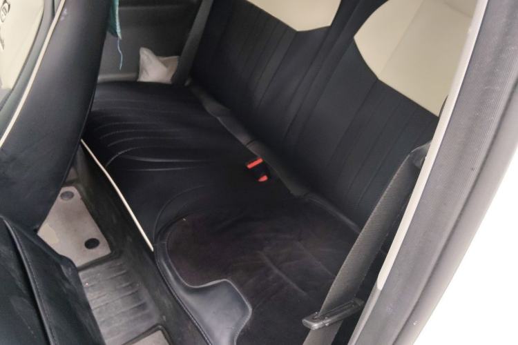 Used Geely Galaxy Panda 2024 Panda Mini 200km Endurance Bear Left Rear Seat