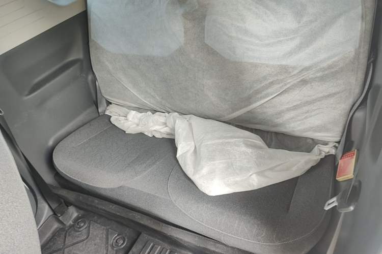 Used Geely Galaxy Panda 2024 Panda Mini 200km Endurance Bear Left Rear Seat