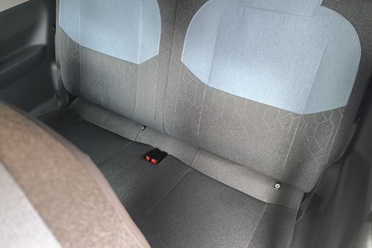 Used Geely Galaxy Panda 2024 Panda Mini 200km Endurance Bear Left Rear Seat