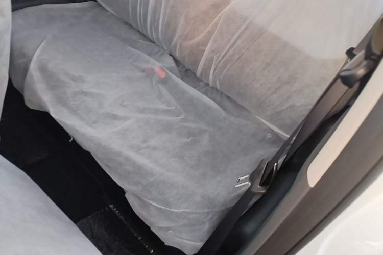 Used Geely Galaxy Panda 2024 Panda Mini 200km Endurance Bear Left Rear Seat