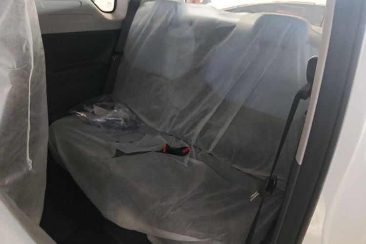 Used Geely Galaxy Panda 2024 Panda Mini 200km Endurance Bear Left Rear Seat