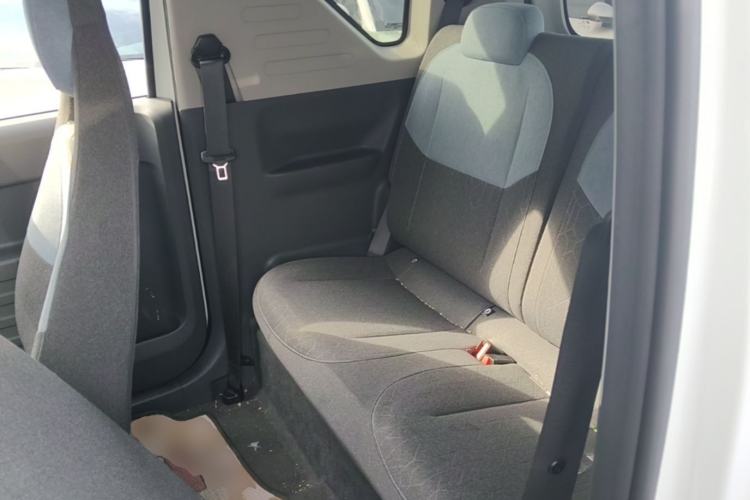 Used Geely Galaxy Panda 2024 Panda Mini 200km Longteng PRO Edition Left Rear Seat