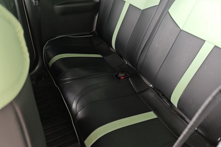 Used Geely Galaxy Panda 2024 Panda Mini 200km Endurance Bear Left Rear Seat