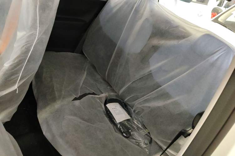 Used Geely Galaxy Panda 2024 Panda Mini 200km Endurance Bear Left Rear Seat