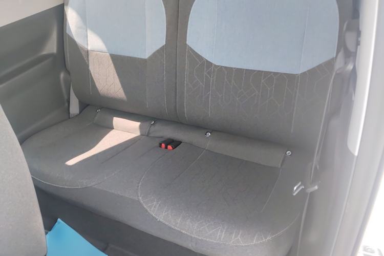 Used Geely Galaxy Panda 2024 Panda Mini 200km Endurance Bear Left Rear Seat