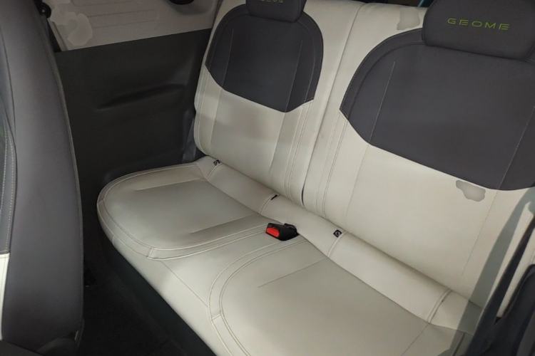 Used Geely Galaxy Panda 2024 200km Panda Rider Left Rear Seat
