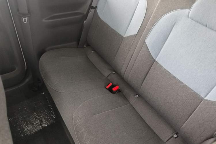 Used Geely Galaxy Panda 2024 Panda Mini 200km Endurance Bear Left Rear Seat
