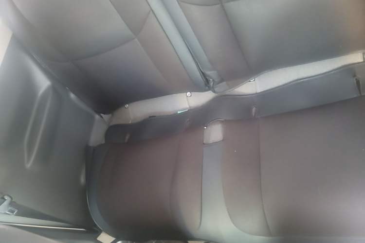 Used Geely Galaxy Panda 2024 Panda Mini 200km Endurance Bear Left Rear Seat