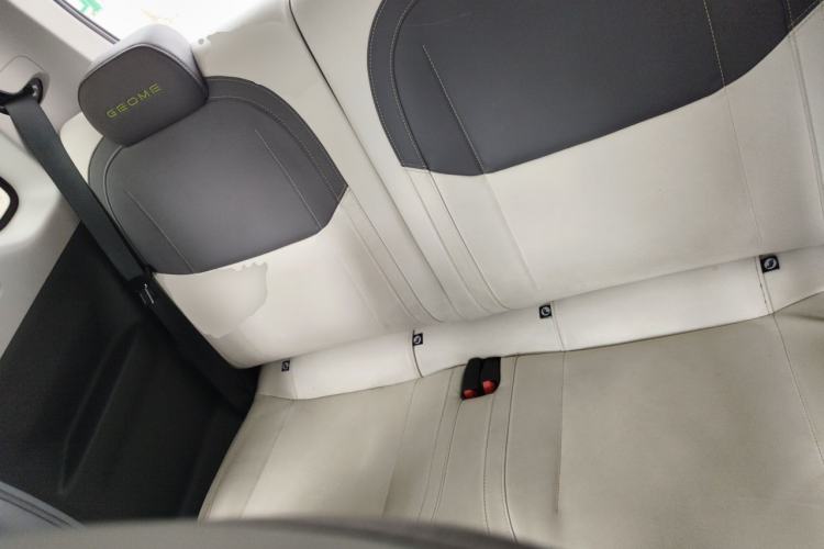 Used Geely Galaxy Panda 2024 200km Panda Rider Left Rear Seat