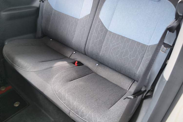 Used Geely Galaxy Panda 2024 Panda Mini 200km Endurance Bear Left Rear Seat