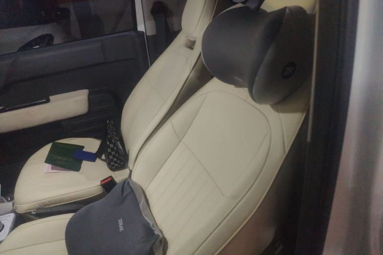 Used Geely Galaxy Panda 2024 Panda Mini 200km Endurance Bear Left Rear Seat