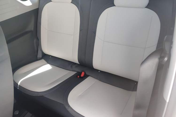 Used Geely Galaxy Panda 2024 200km Panda Kart Left Rear Seat