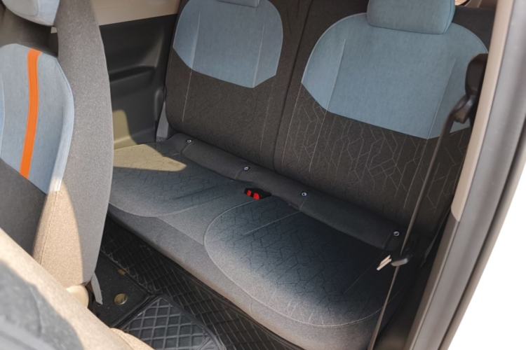 Used Geely Galaxy Panda 2024 Panda Mini 200km Endurance Bear Left Rear Seat