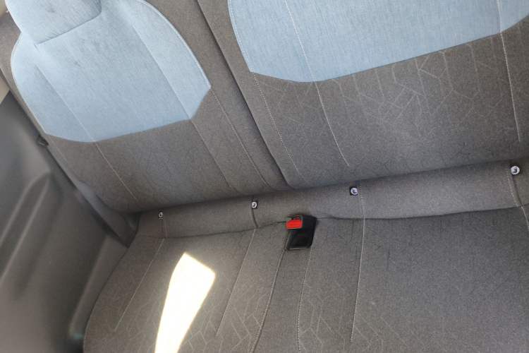 Used Geely Galaxy Panda 2024 Panda Mini 200km Endurance Bear Left Rear Seat