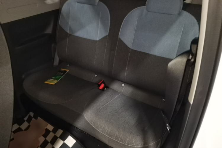 Used Geely Galaxy Panda 2024 Panda Mini 200km Endurance Bear Left Rear Seat