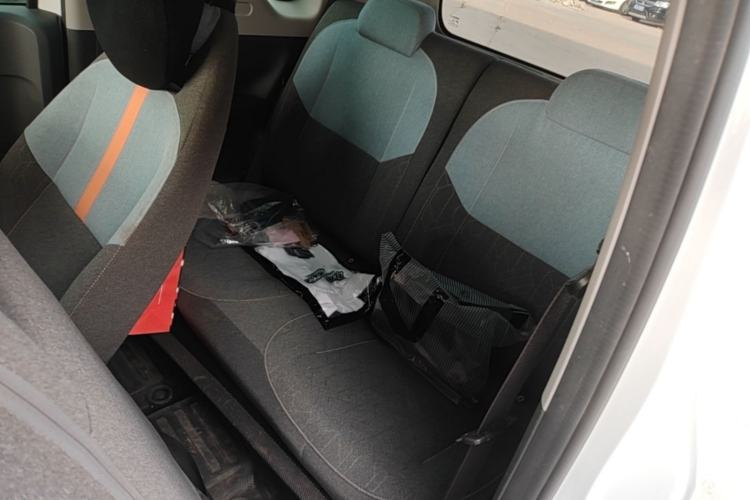 Used Geely Galaxy Panda 2024 Panda Mini 200km Endurance Bear Left Rear Seat
