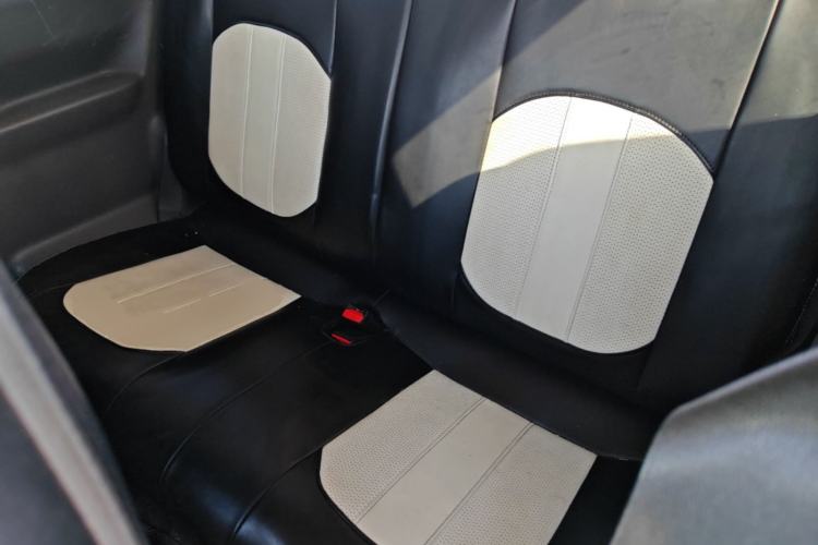 Used Geely Galaxy Panda 2024 Panda Mini 200km Endurance Bear Left Rear Seat