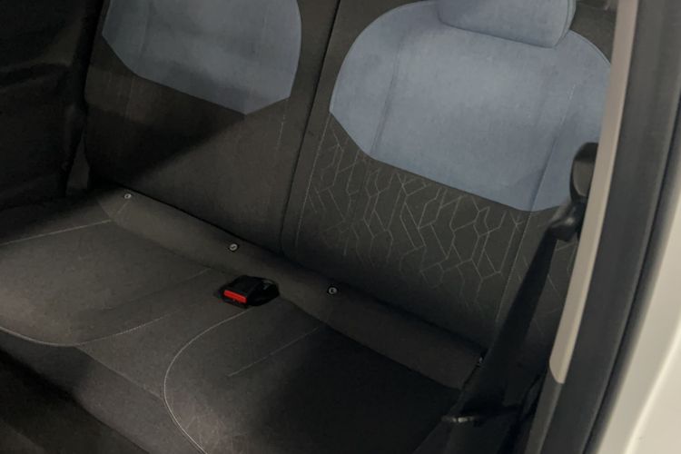 Used Geely Galaxy Panda 2024 Panda Mini 200km Endurance Bear Left Rear Seat