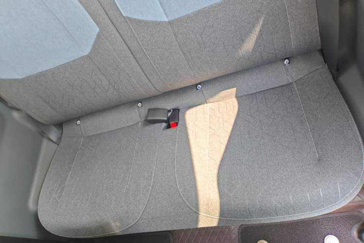 Used Geely Galaxy Panda 2024 Panda Mini 200km Endurance Bear Left Rear Seat