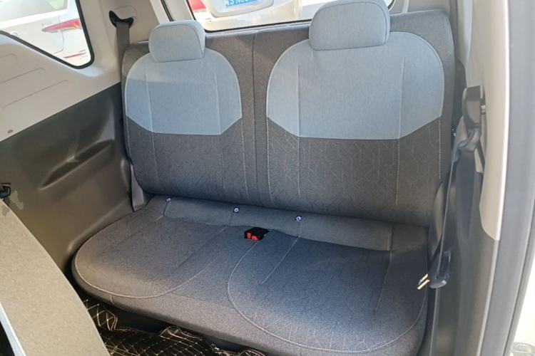 Used Geely Galaxy Panda 2024 Panda Mini 200km Longteng PRO Edition Left Rear Seat