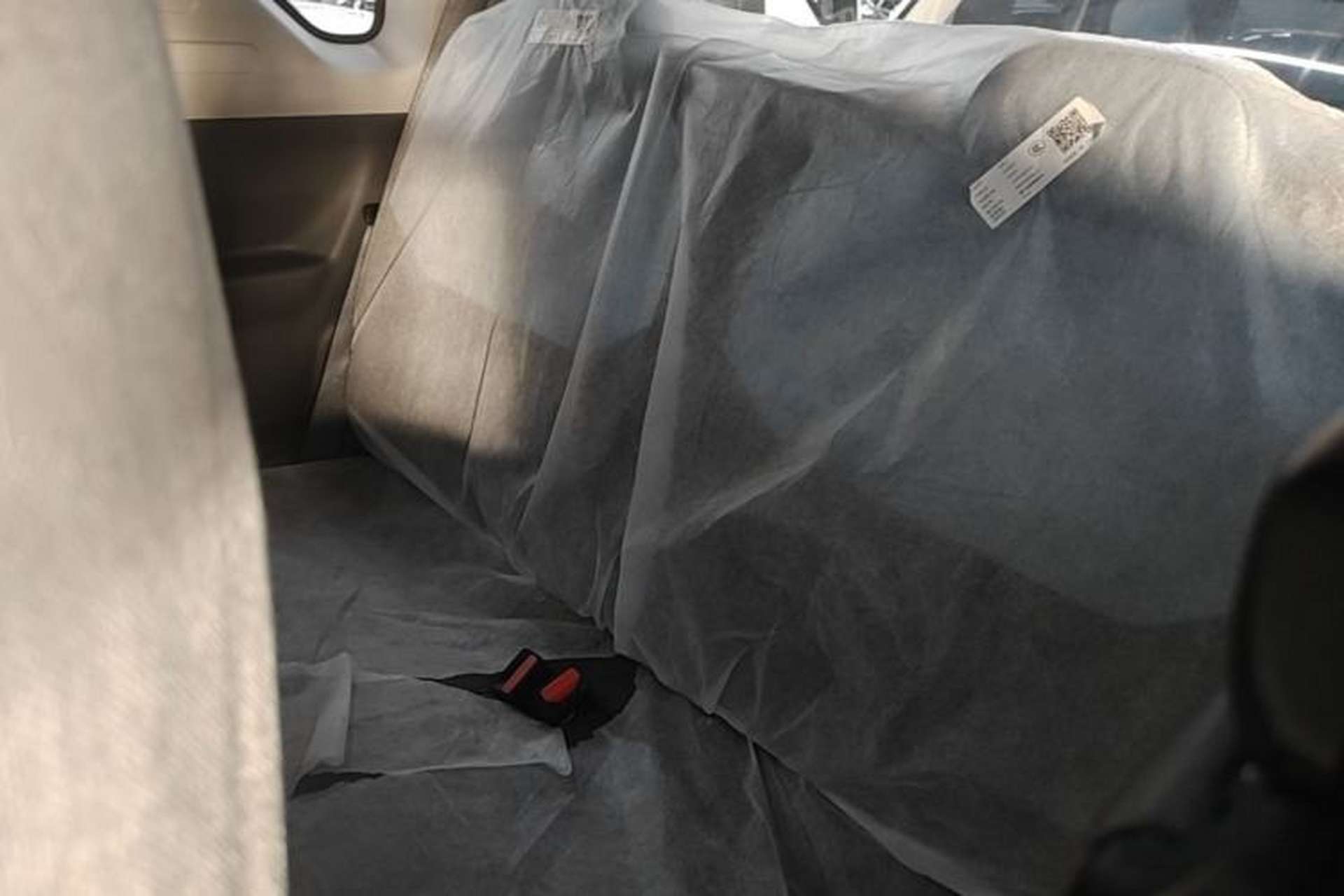 Used Geely Galaxy Panda 2024 Panda Mini 200km Endurance Bear Left Rear Seat