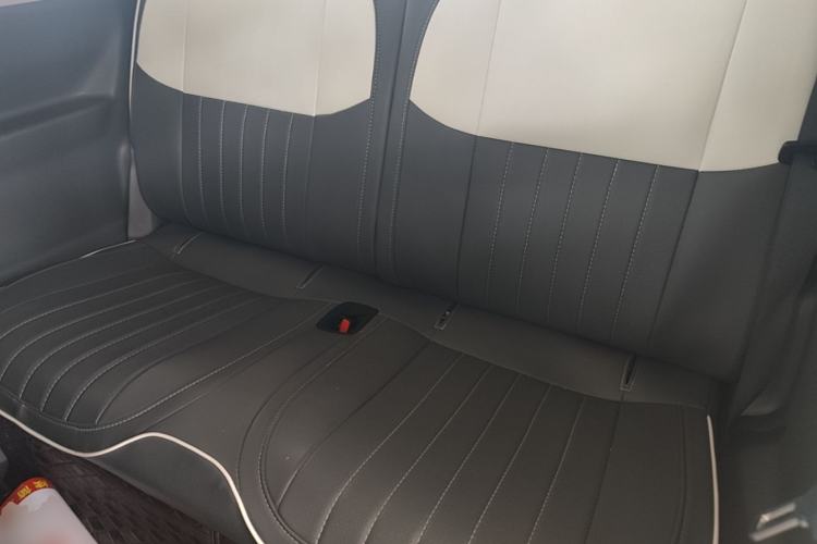Used Geely Galaxy Panda 2024 Panda Mini 200km Endurance Bear Left Rear Seat