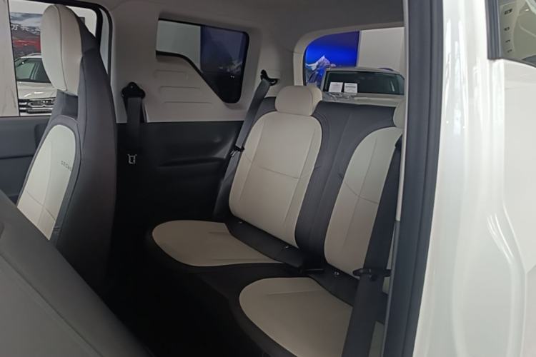 Used Geely Galaxy Panda 2024 200km Panda Kart Left Rear Seat