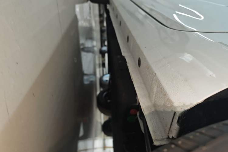 Used Geely Galaxy Panda 2024 Panda Mini 200km Endurance Bear Left Side Sill