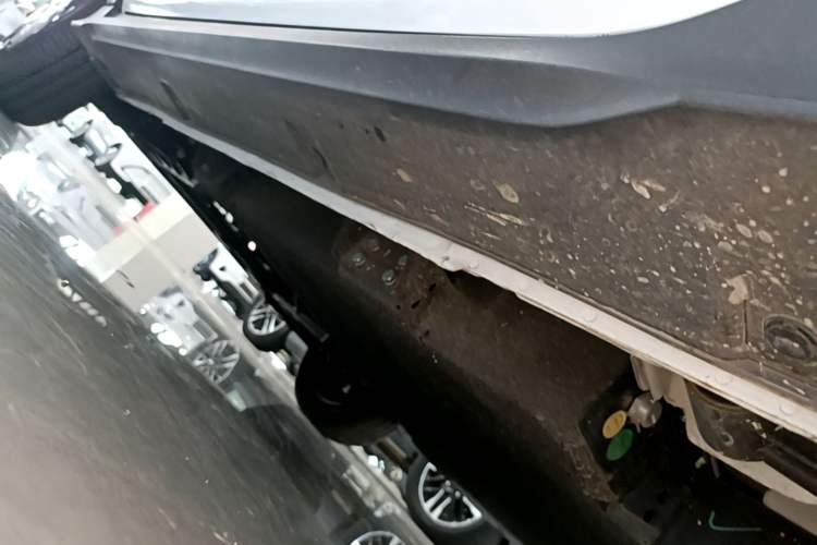 Used Geely Galaxy Panda 2024 200km Panda Kart Left Side Sill
