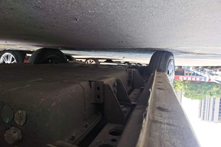 Used Geely Galaxy Panda 2024 Panda Mini 200km Endurance Bear Left Side Sill