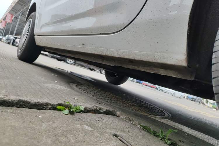 Used Geely Galaxy Panda 2024 200km Panda Kart Left Side Sill