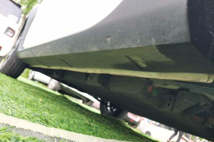 Used Geely Galaxy Panda 2024 200km Panda Rider Left Side Sill