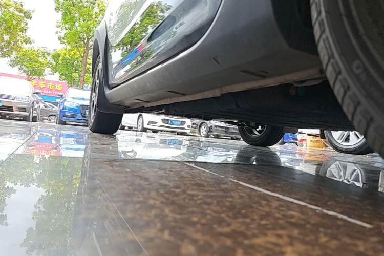Used Geely Galaxy Panda 2024 200km Panda Rider Left Side Sill