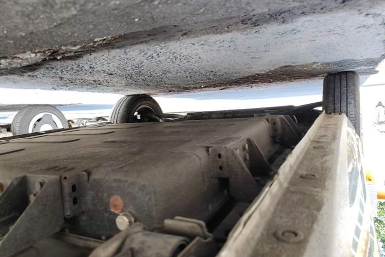 Used Geely Galaxy Panda 2024 Panda Mini 200km Endurance Bear Left Side Sill