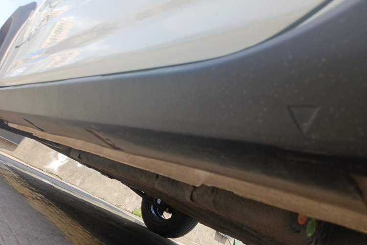 Used Geely Galaxy Panda 2024 200km Panda Rider Left Side Sill