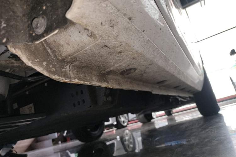 Used Geely Galaxy Panda 2024 Panda Mini 200km Endurance Bear Left Side Sill