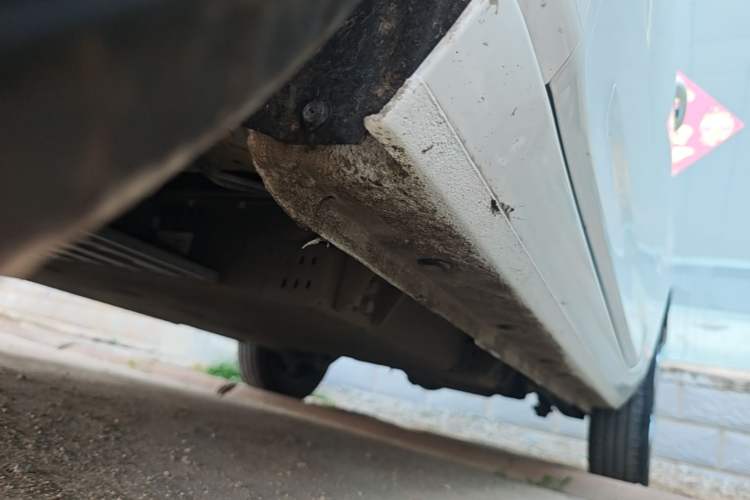 Used Geely Galaxy Panda 2024 Panda Mini 200km Endurance Bear Left Side Sill