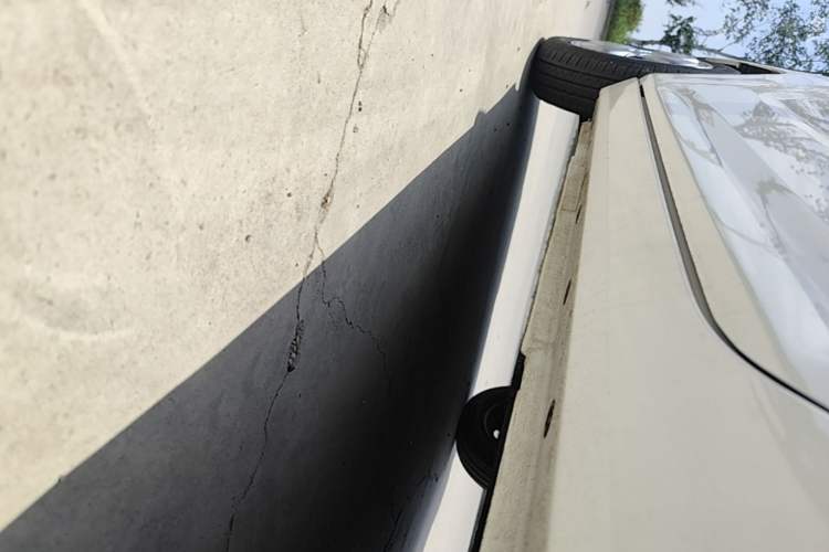 Used Geely Galaxy Panda 2024 Panda Mini 200km Endurance Bear Left Side Sill