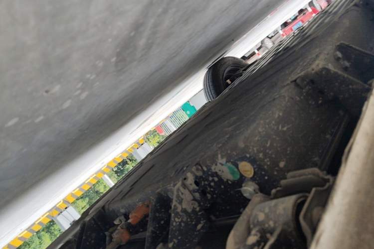 Used Geely Galaxy Panda 2024 Panda Mini 200km Endurance Bear Left Side Sill