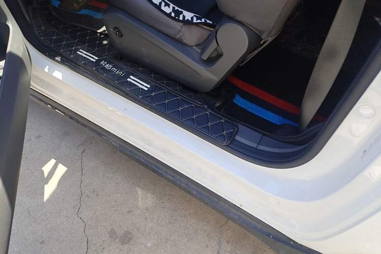 Used Geely Galaxy Panda 2024 200km Panda Kart Left Side Sill