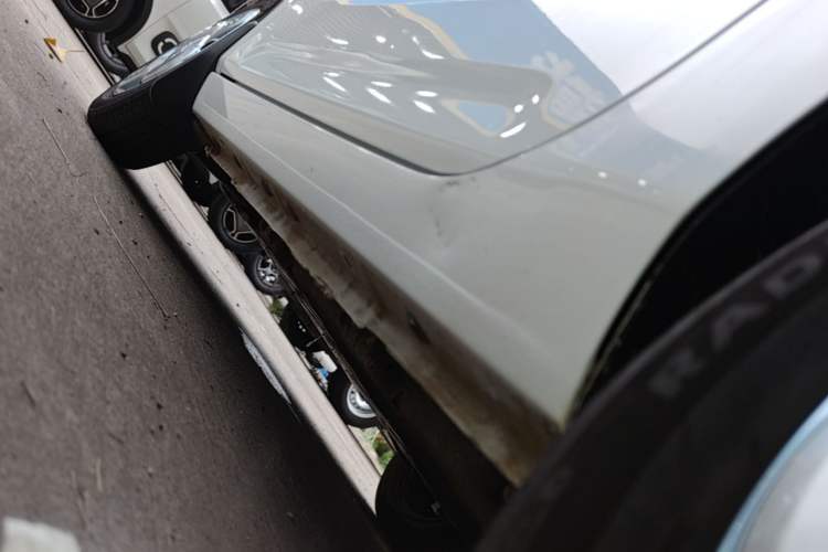 Used Geely Galaxy Panda 2024 Panda Mini 200km Endurance Bear Left Side Sill