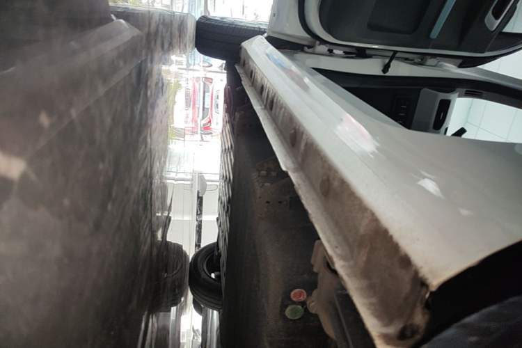 Used Geely Galaxy Panda 2024 Panda Mini 200km Endurance Bear Left Side Sill