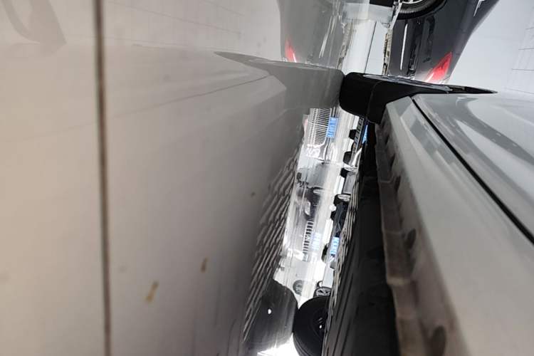 Used Geely Galaxy Panda 2024 Panda Mini 200km Endurance Bear Left Side Sill