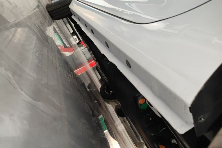 Used Geely Galaxy Panda 2024 Panda Mini 200km Endurance Bear Left Side Sill