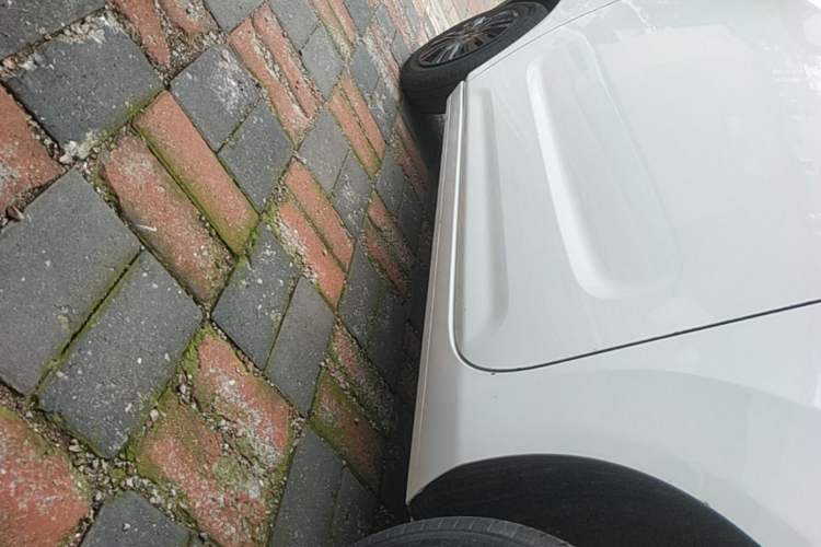 Used Geely Galaxy Panda 2024 Panda Mini 200km Endurance Bear Left Side Sill