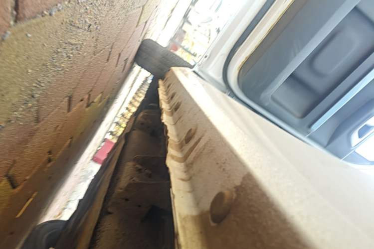 Used Geely Galaxy Panda 2024 Panda Mini 200km Endurance Bear Left Side Sill