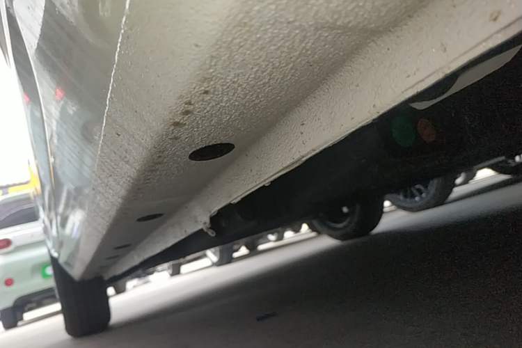 Used Geely Galaxy Panda 2024 Panda Mini 200km Endurance Bear Left Side Sill