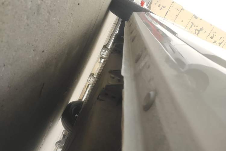 Used Geely Galaxy Panda 2024 Panda Mini 200km Endurance Bear Left Side Sill