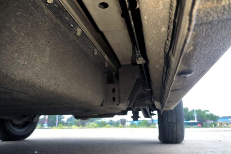 Used Geely Galaxy Panda 2024 Panda Mini 200km Endurance Bear Left Side Sill